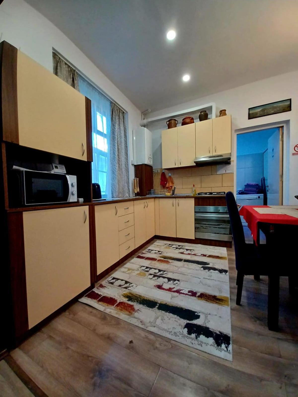 Lovely Central Apartment Braşov Eksteriør bilde