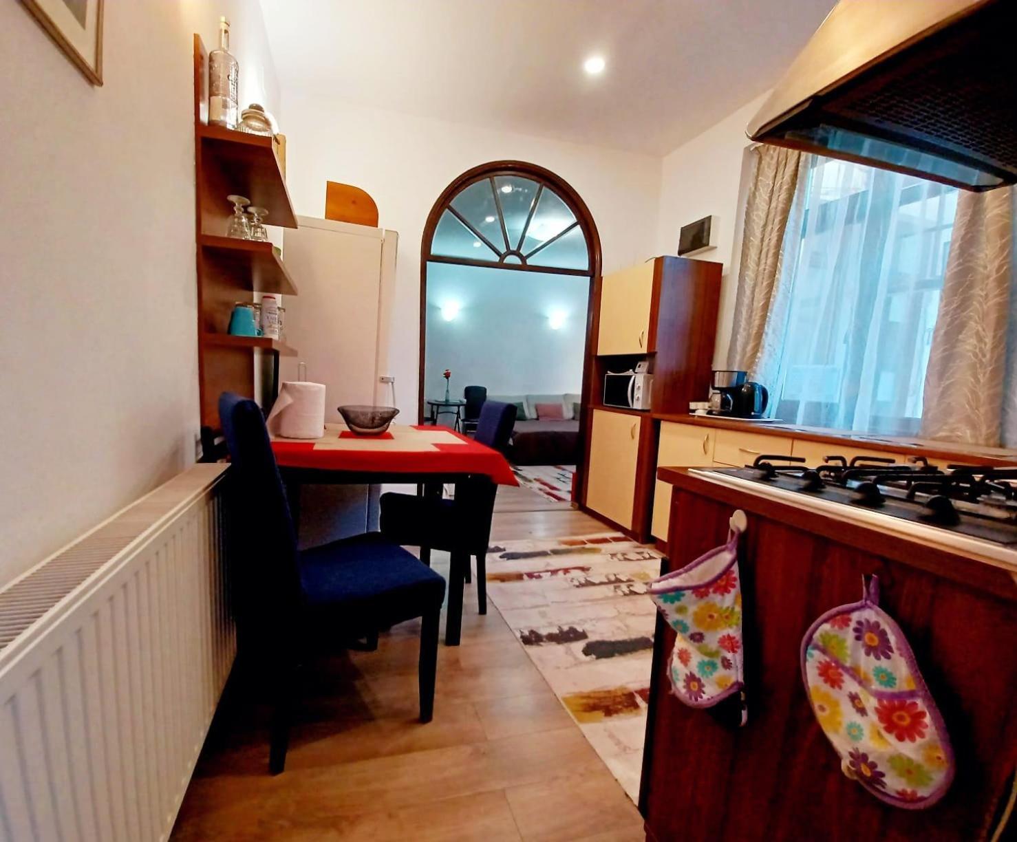 Lovely Central Apartment Braşov Eksteriør bilde